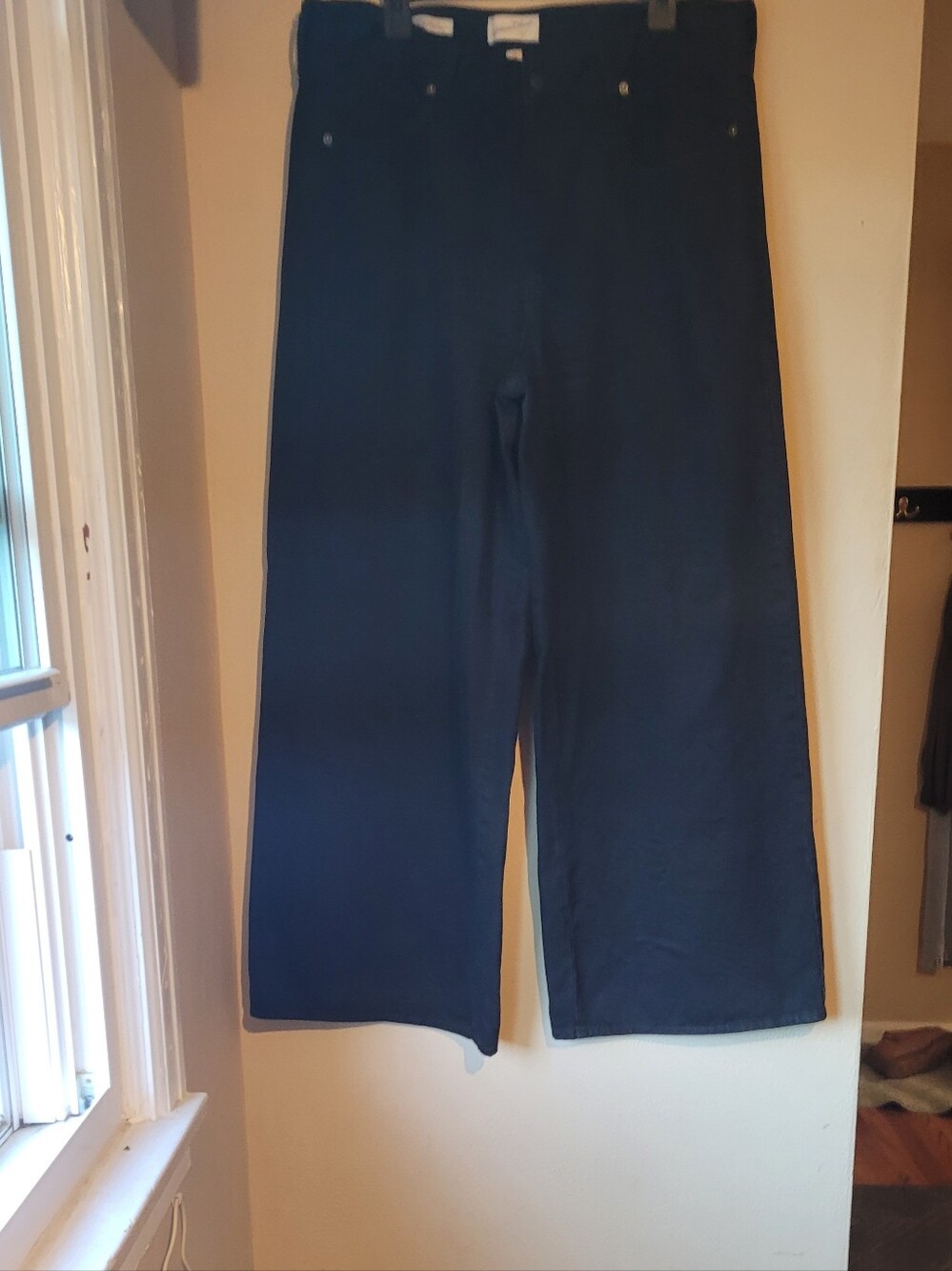 Mid Rise Super Wide Leg Black Jeans